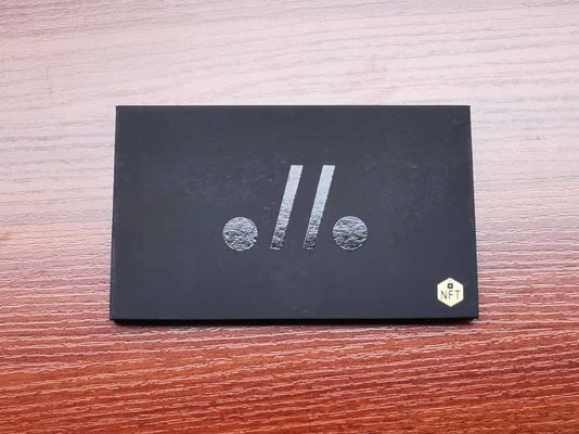 커스텀 로고 핫 스탬핑 UV 흑서 경품 카드상자 VIP 신용 카드 패키징