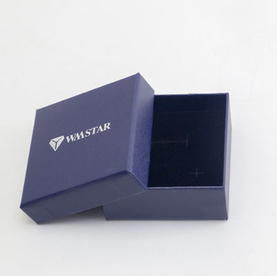 CMYK 인쇄 은박지 각인을 가진 정연한 엄밀한 마분지 선물 상자 150x150x60mm